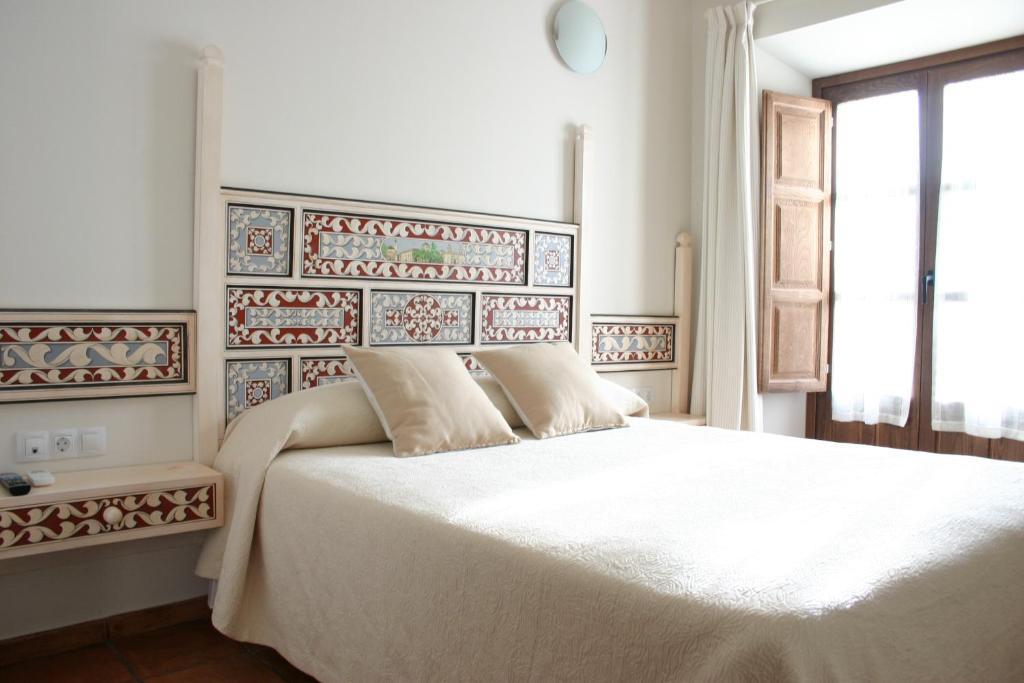 Hostal Santa Maria De Ubeda Ngoại thất bức ảnh