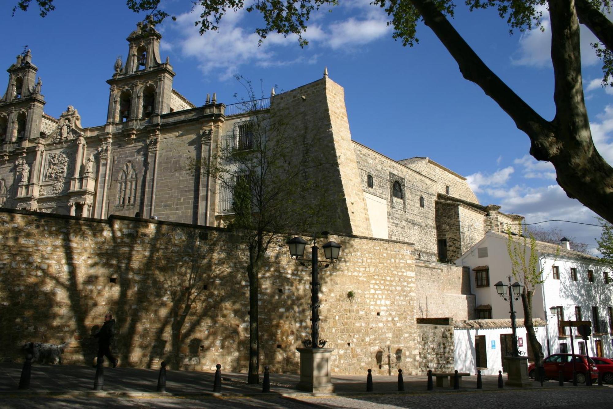 Hostal Santa Maria De Ubeda Ngoại thất bức ảnh